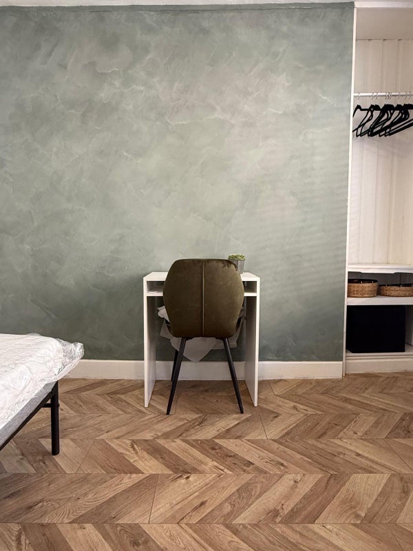 Room Andrew Street in Liverpool