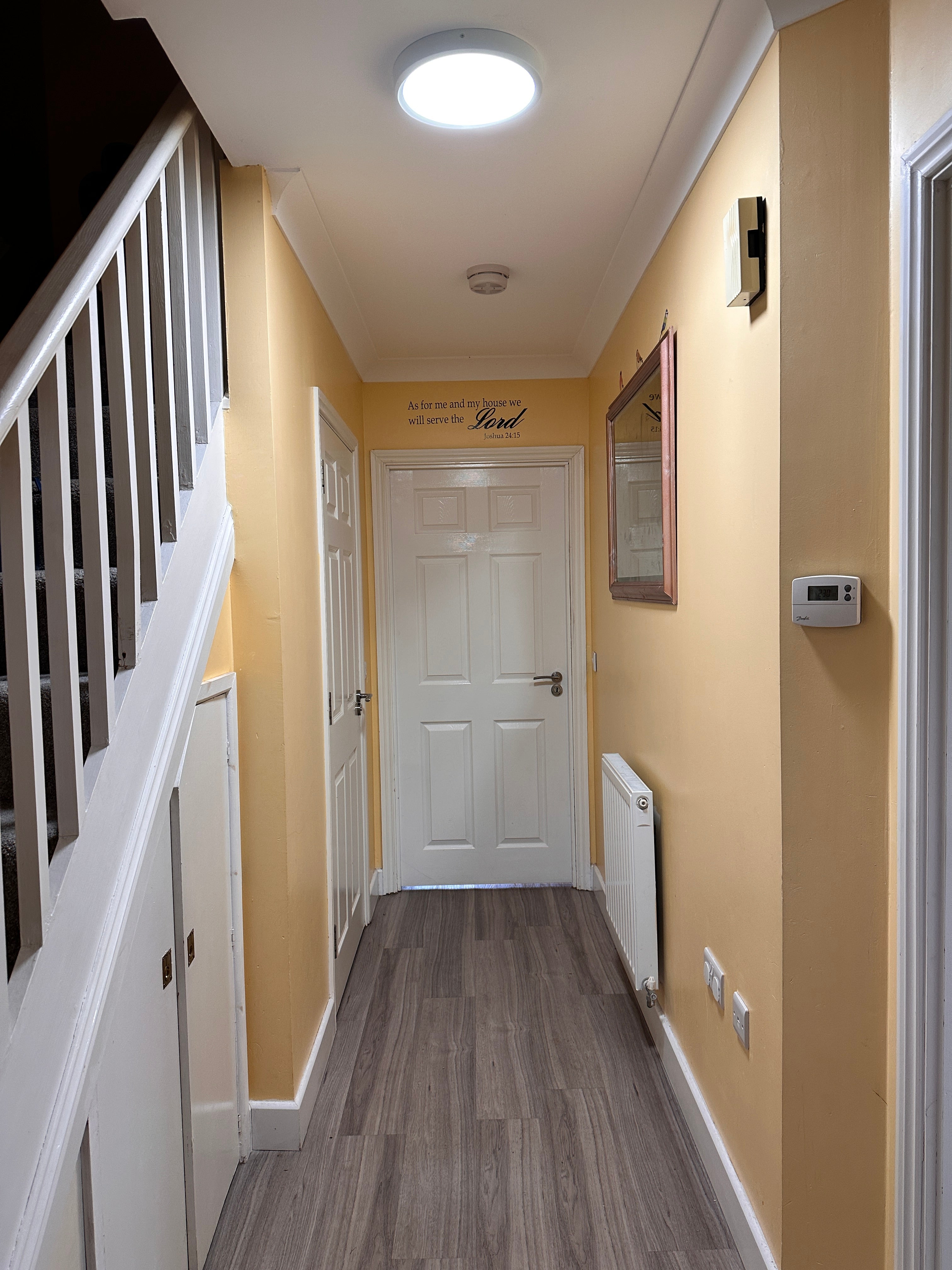 House Moulder Close in Bedford