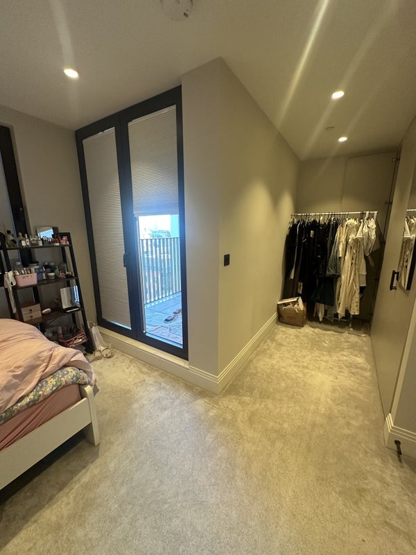 Flat Selsdon Way in Greater London