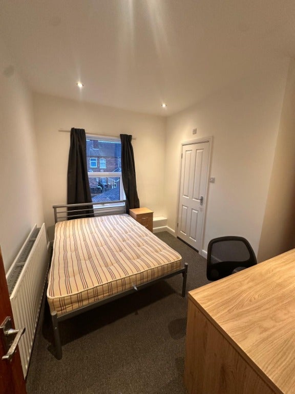House Lonsdale Street in Stoke-on-Trent