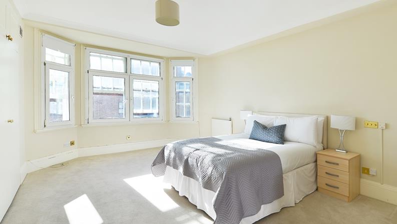 Flat Lodge Road in City of Westminster