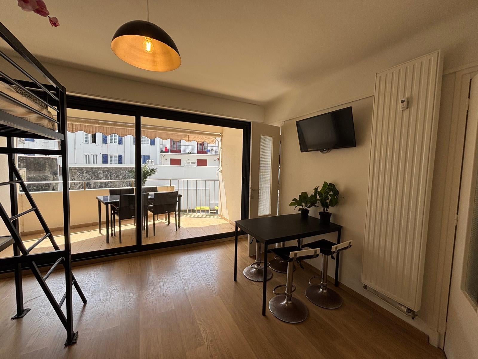 Appartement Rue d'Armatonde à Hendaye