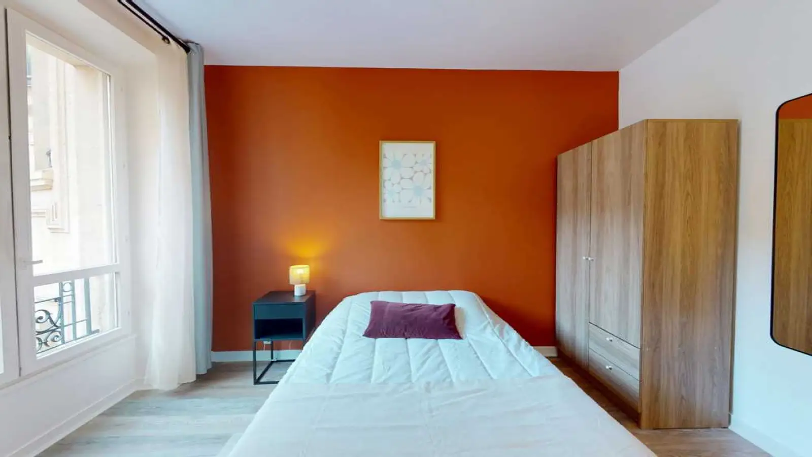 Room Rue Tiquetonne in Paris