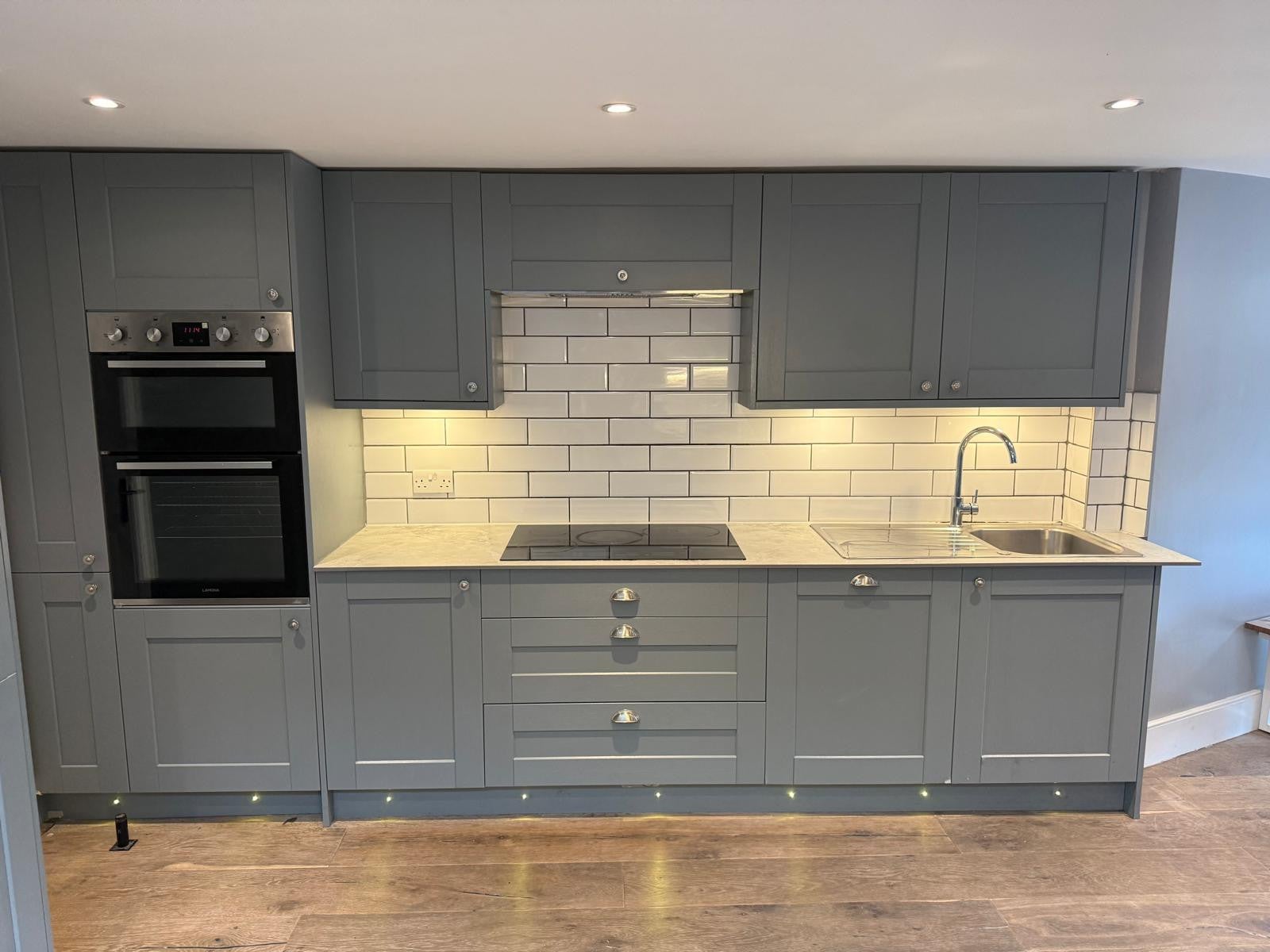 Room Graveney Road in Greater London