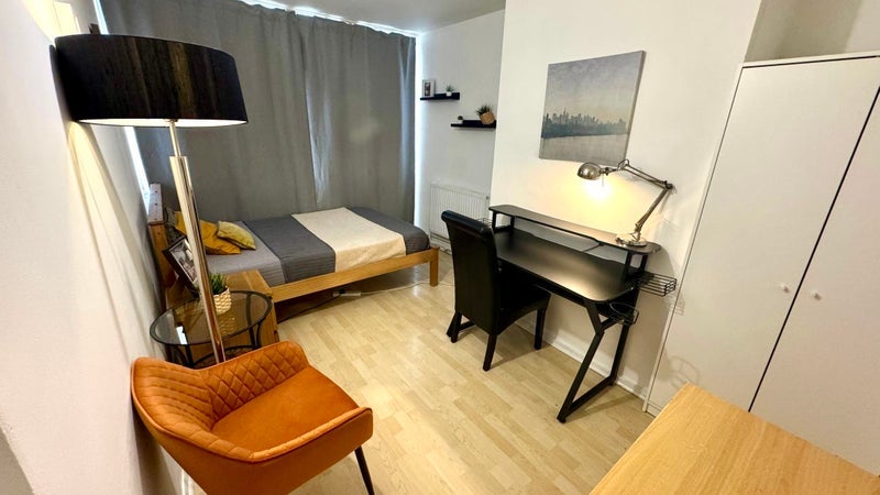 Room Sherfield Gardens in Greater London