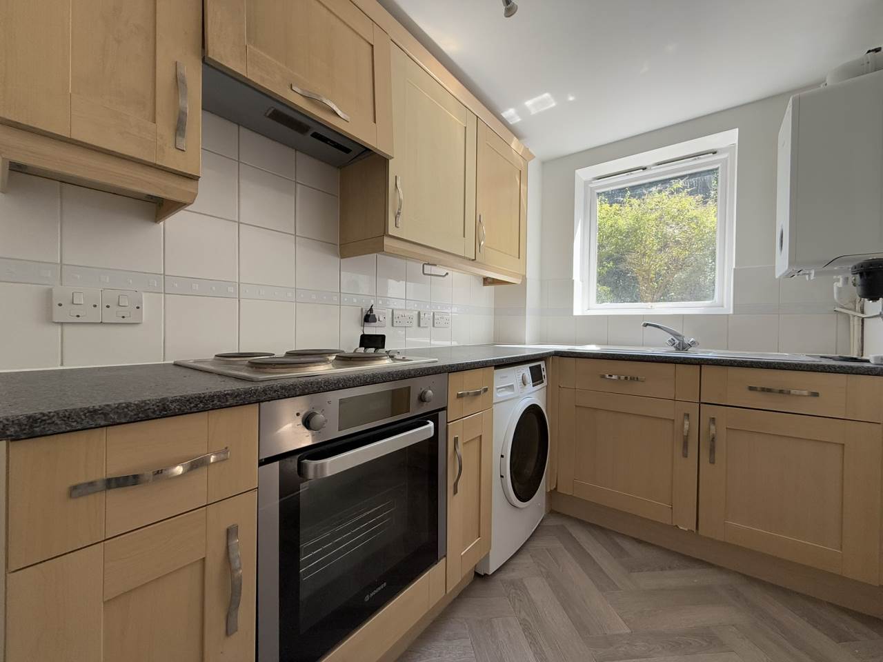 Flat Jackwood Way in Tunbridge Wells