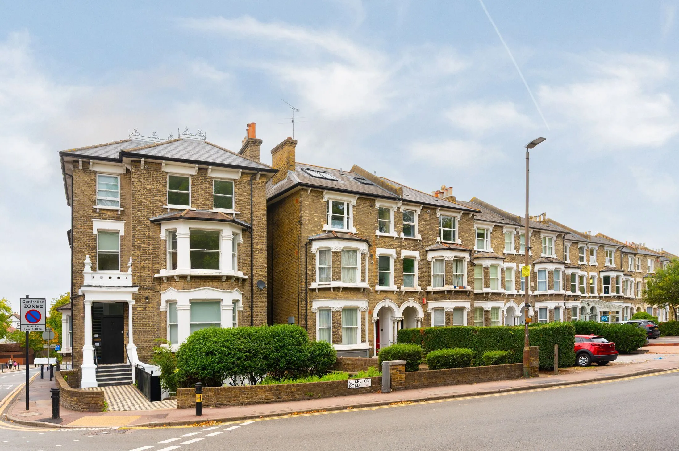 Flat Charlton Road in Greater London