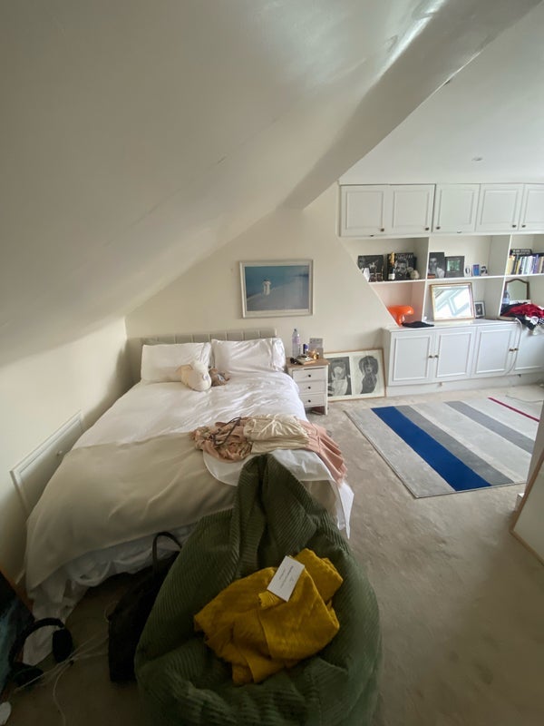 Room Claxton Grove in Greater London
