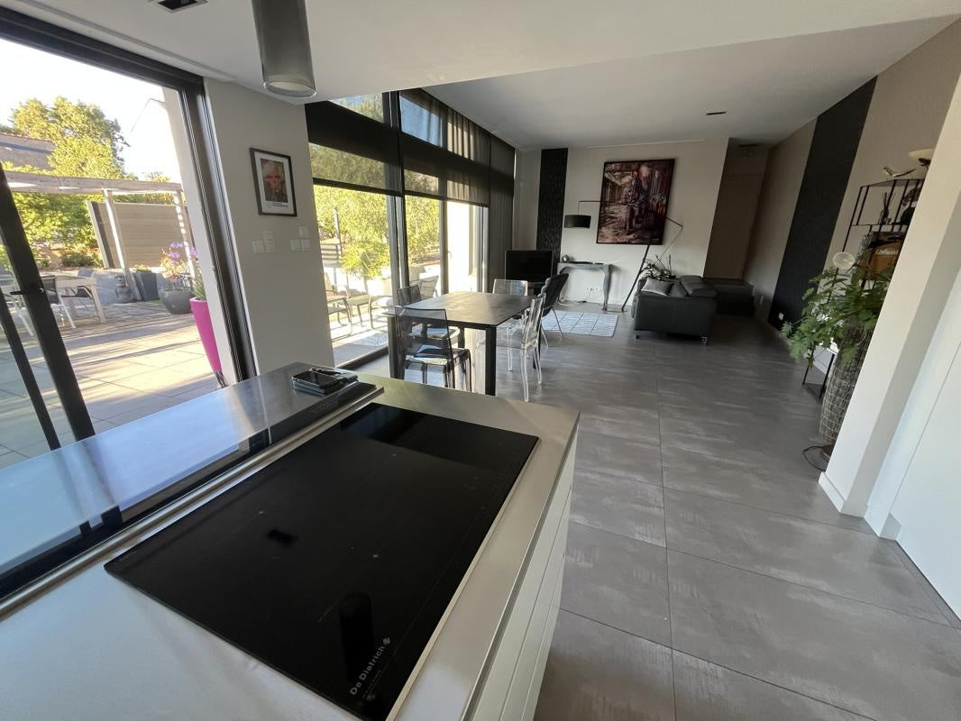 House Route de Montreuil in Le Plessis-Macé