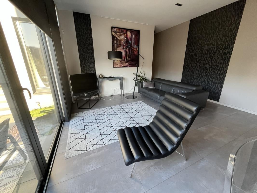 House Route de Montreuil in Le Plessis-Macé