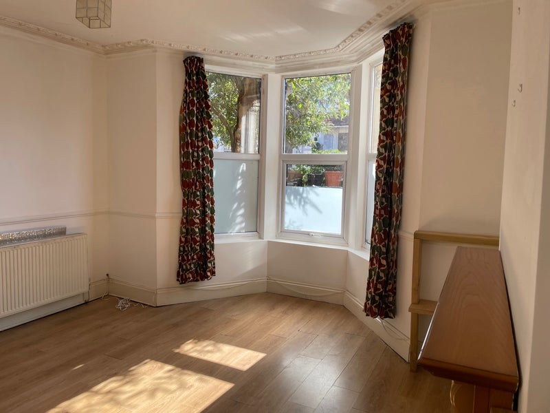 Room Berkeley Road in Bristol