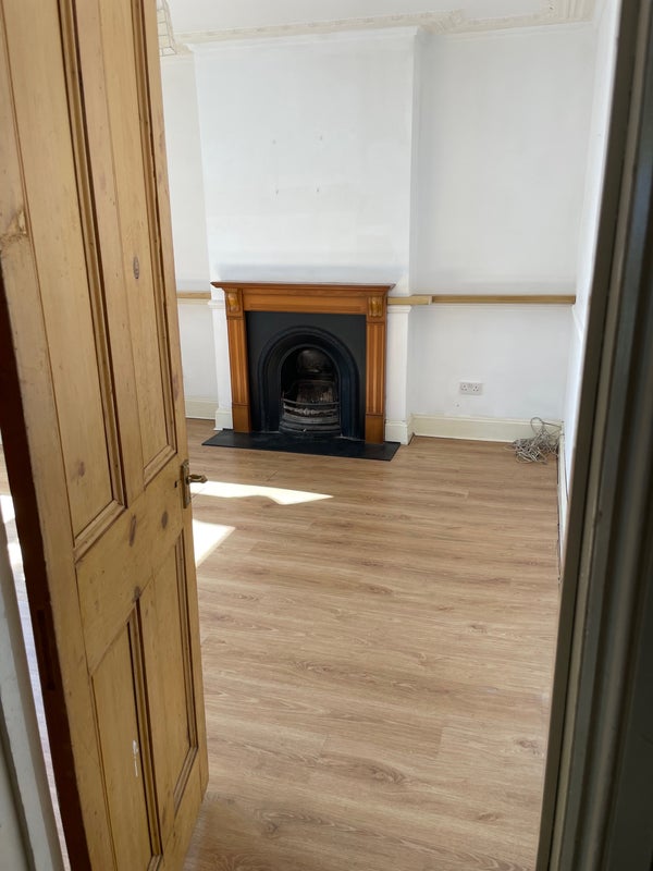 Room Berkeley Road in Bristol