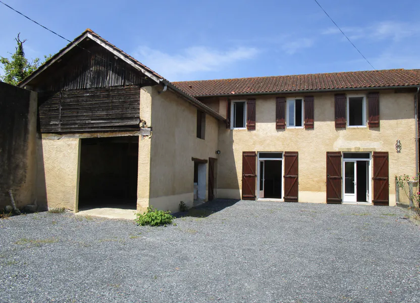 House Route de Tasque in Plaisance