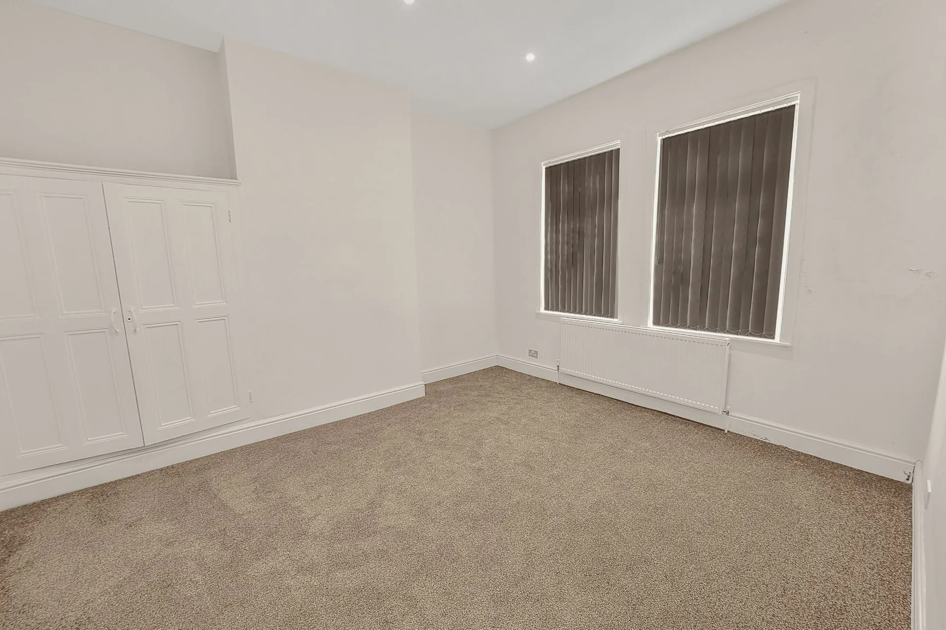 Room Collingwood Road in Earlestown