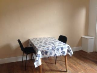 Room Holland Road in Sheffield