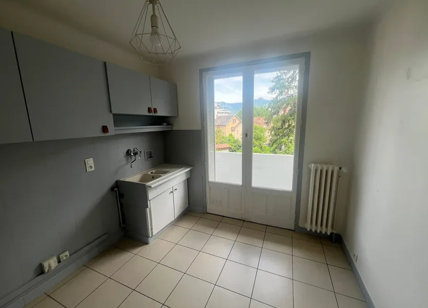 Appartement Rue Hector Berlioz à Chambéry