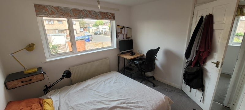 Room Penfield Road in Bristol