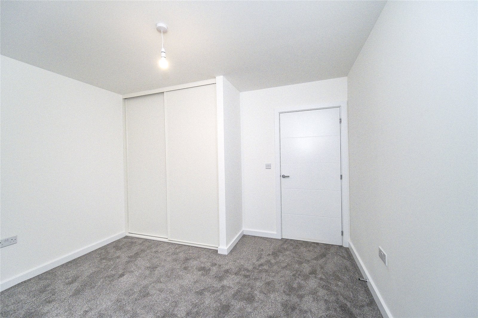 Flat Goodwood Crescent in Buckler's Park