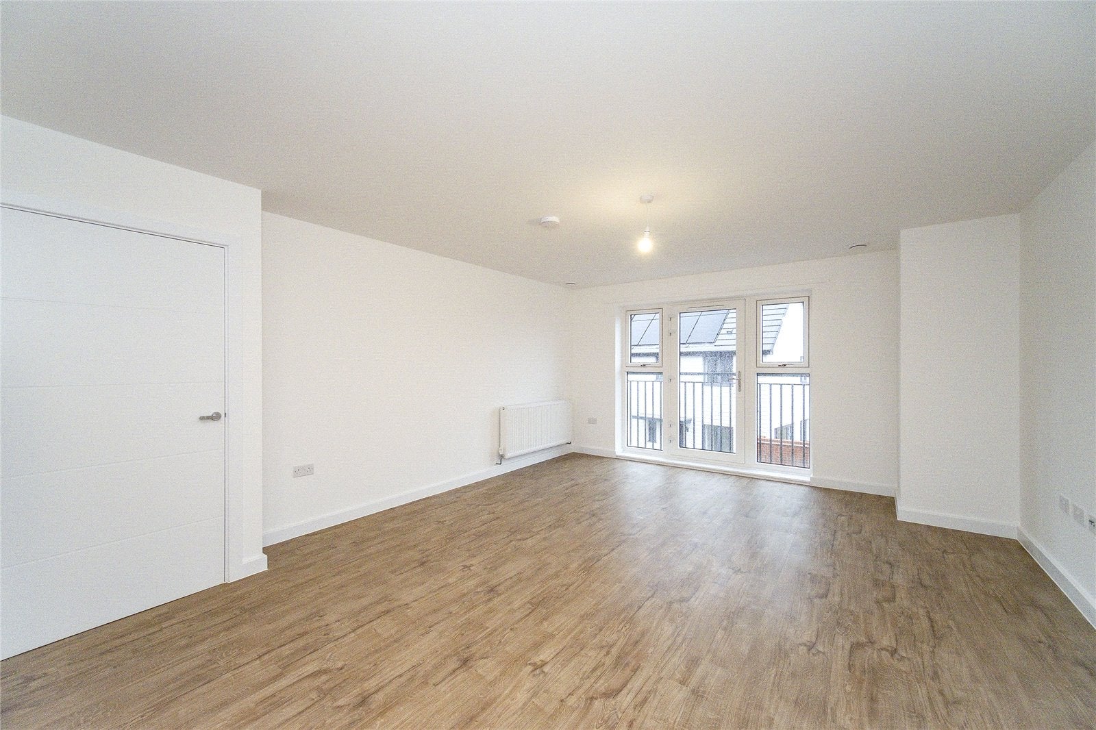 Flat Goodwood Crescent in Buckler's Park