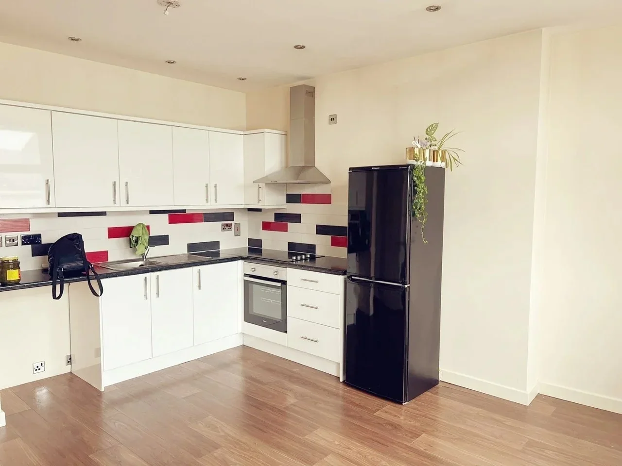 Flat Abington Square in Northampton