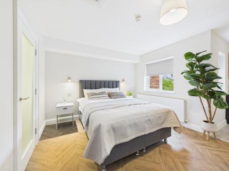 Room Ashley Avenue in Belfast