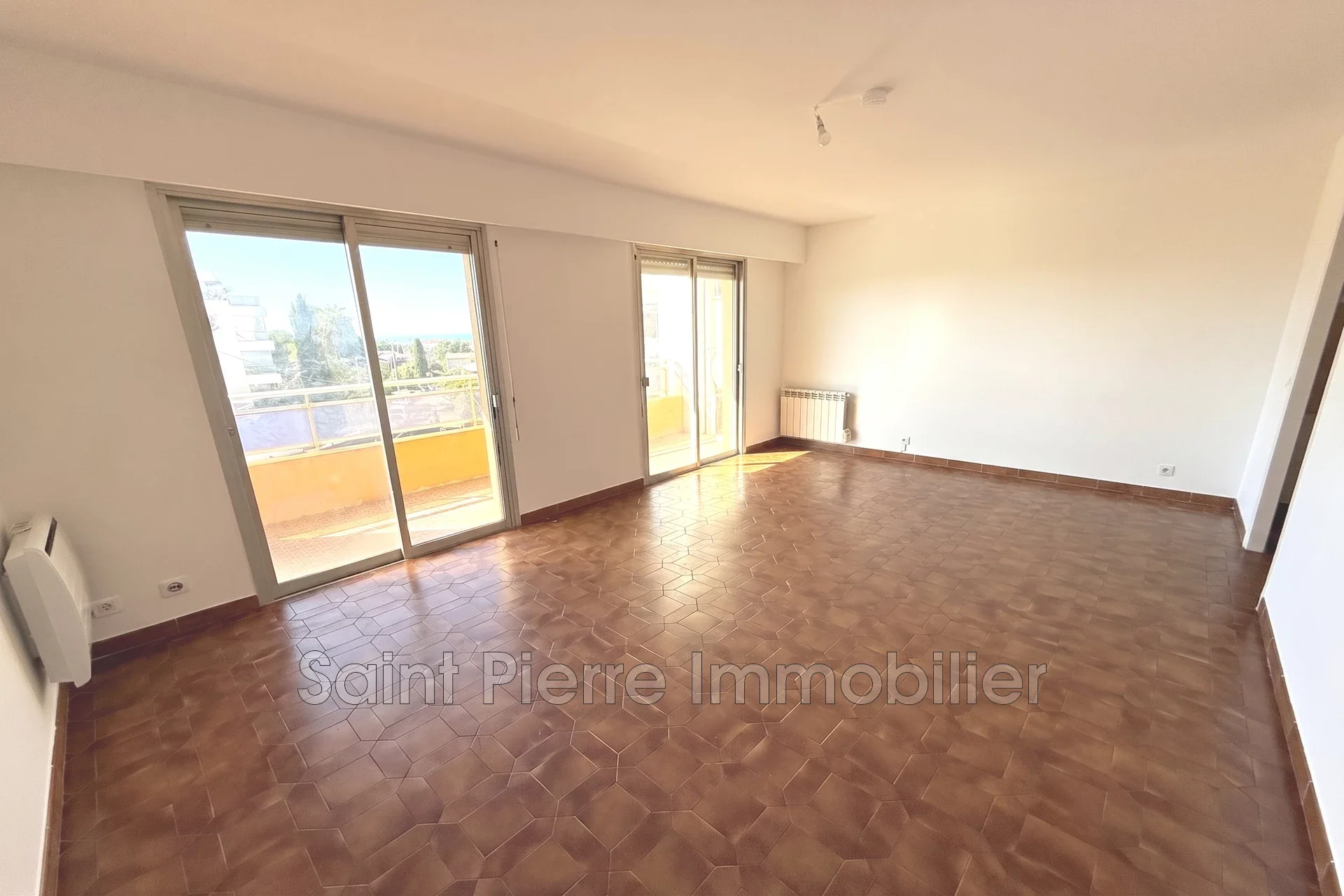 Appartement Boulevard Marcel Pagnol à Saint-Laurent-du-Var