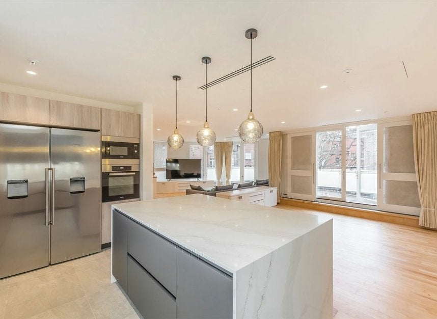 Flat Holbein Place in City of Westminster