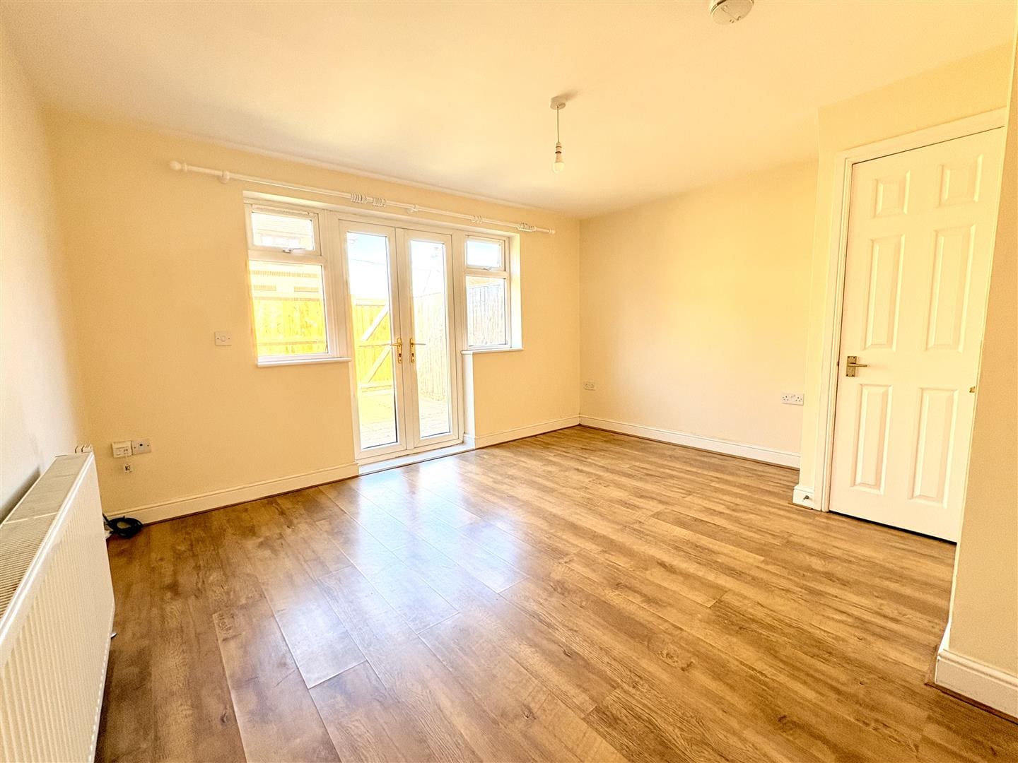 House Kestrel Way in Carisbrooke