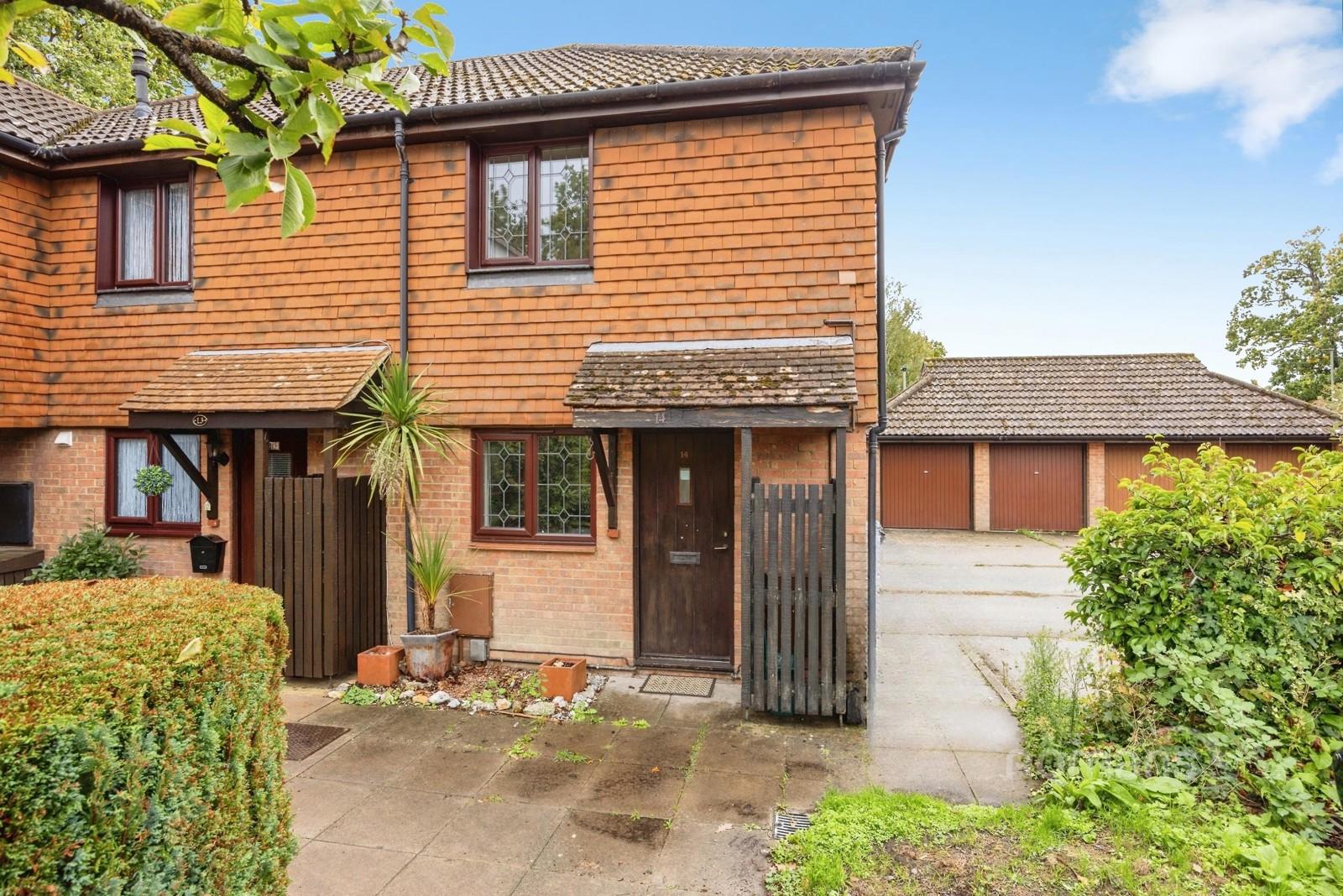 House Heather Mead in Surrey Heath