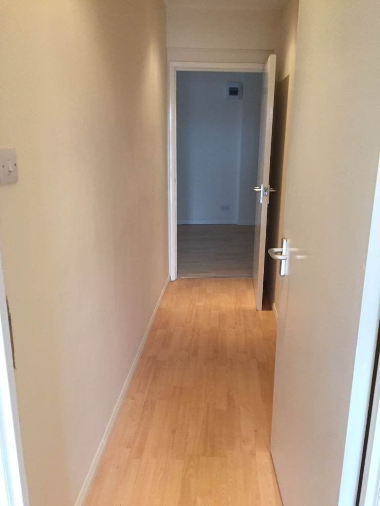 Flat Windsor Avenue in Greater London