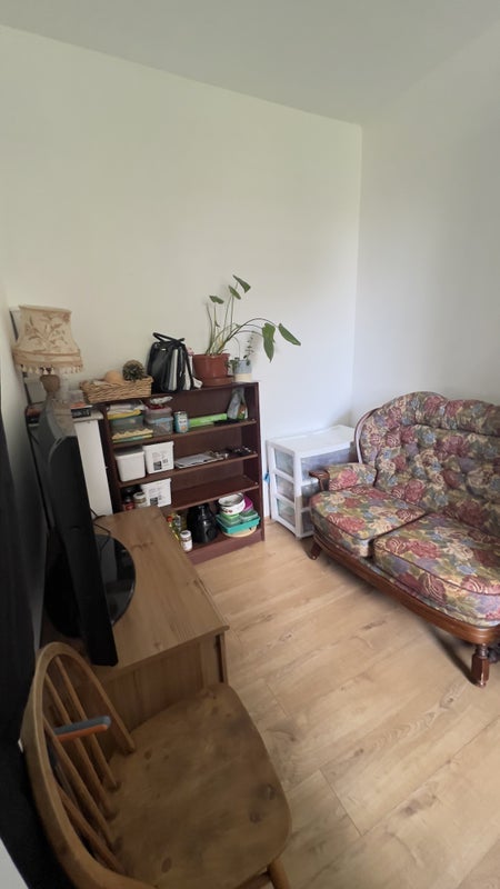 Room Canning Road in Greater London