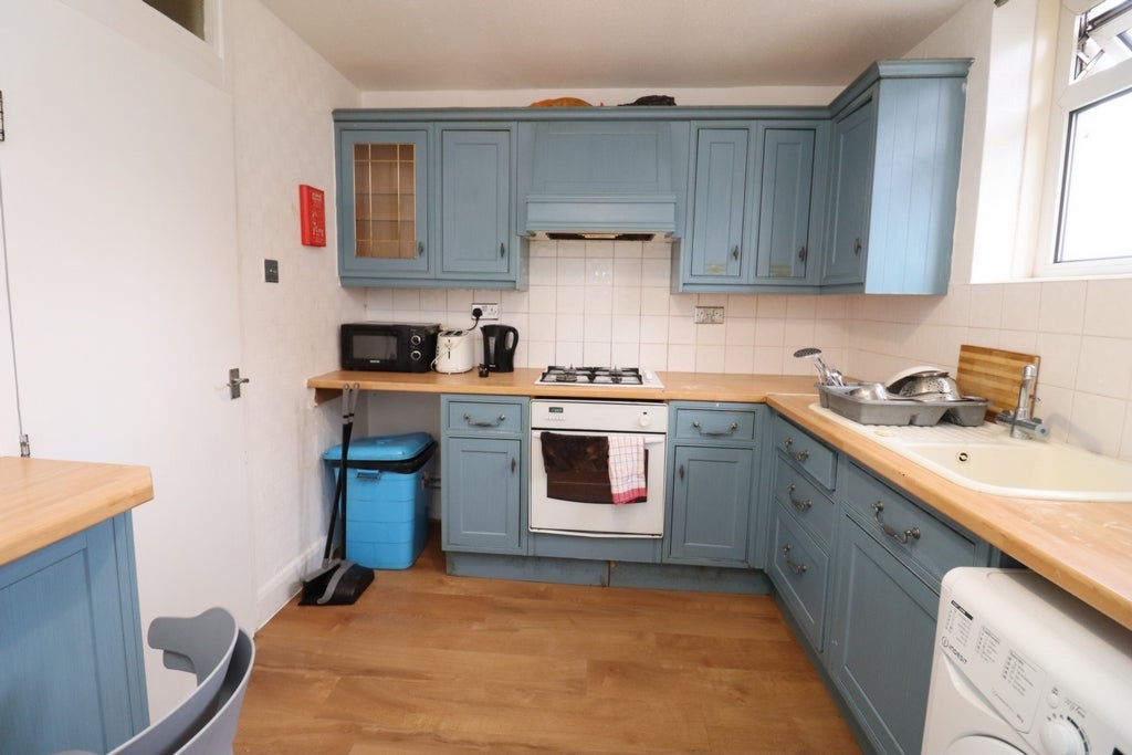 Room Globe Road in Greater London