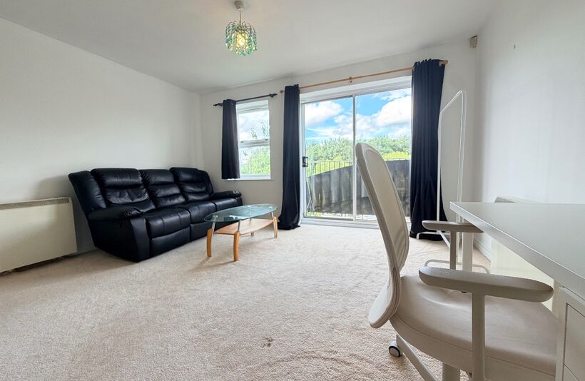 Flat Lower Audley Street in Blackburn