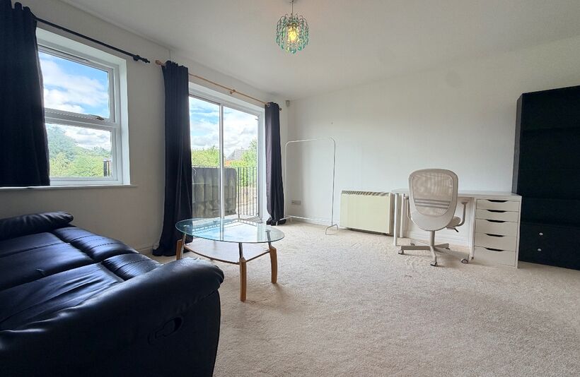 Flat Lower Audley Street in Blackburn