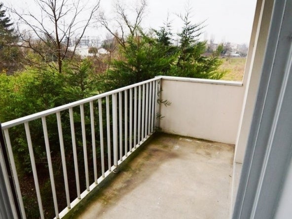 Flat Rue de l'Espoir in Villeurbanne