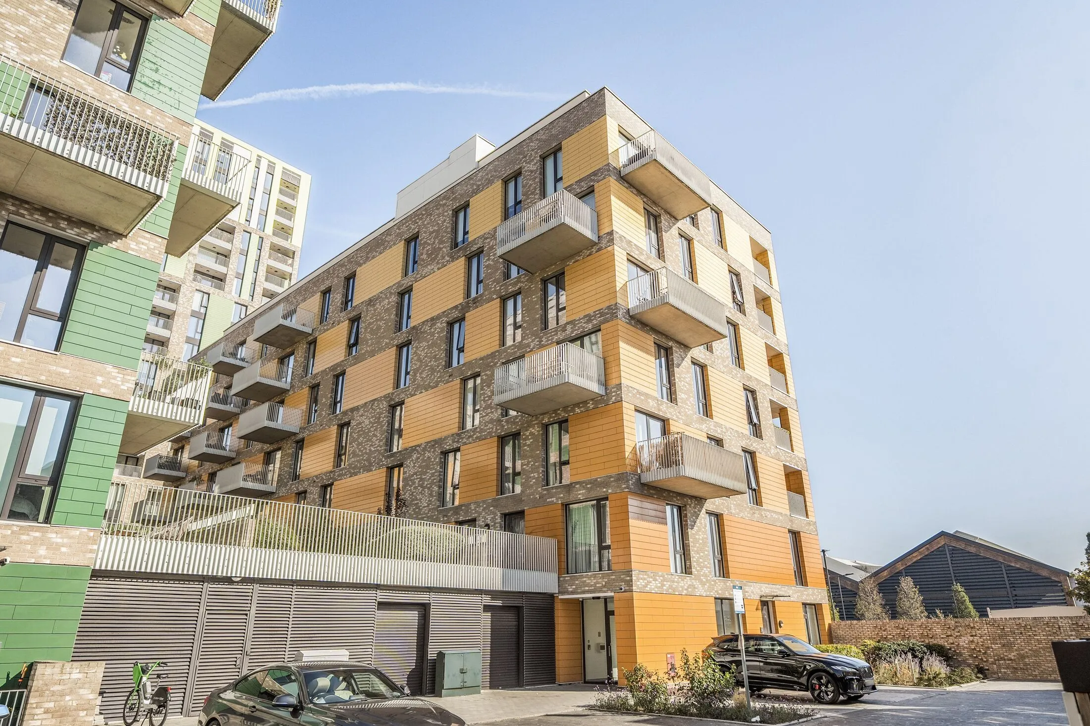 Flat Cyrus Field Street in Greater London