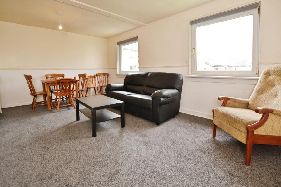 Flat Pennywell Medway in City of Edinburgh