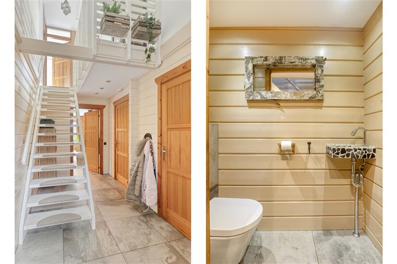 Vrijstaande woning te koop: Klavergriend 65, Almere