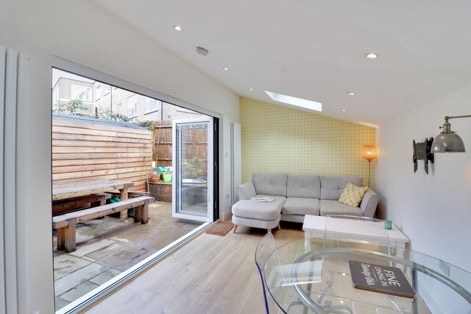 Flat Lime Hill Road in Tunbridge Wells