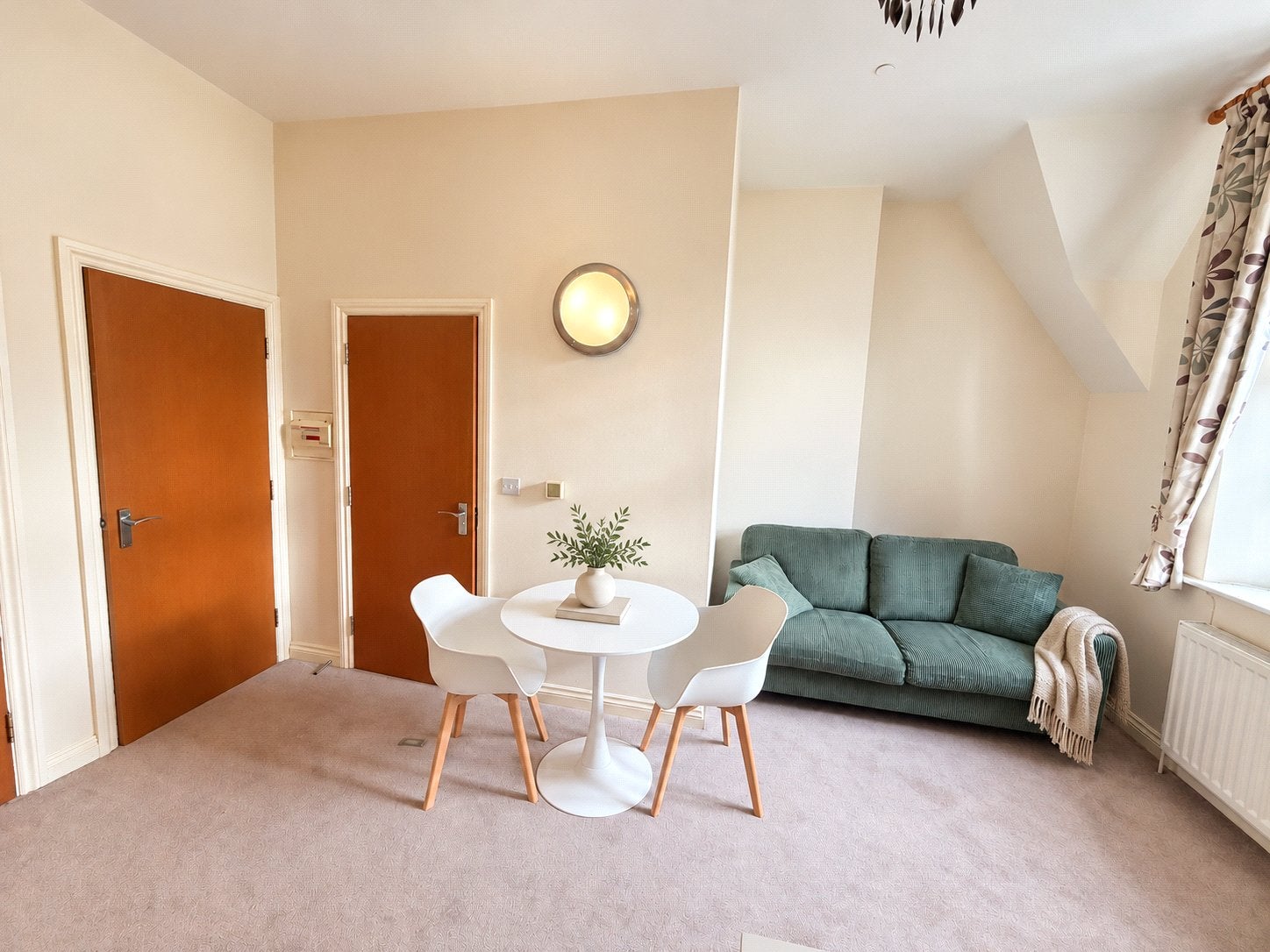 Flat Market Place in Bishop Auckland