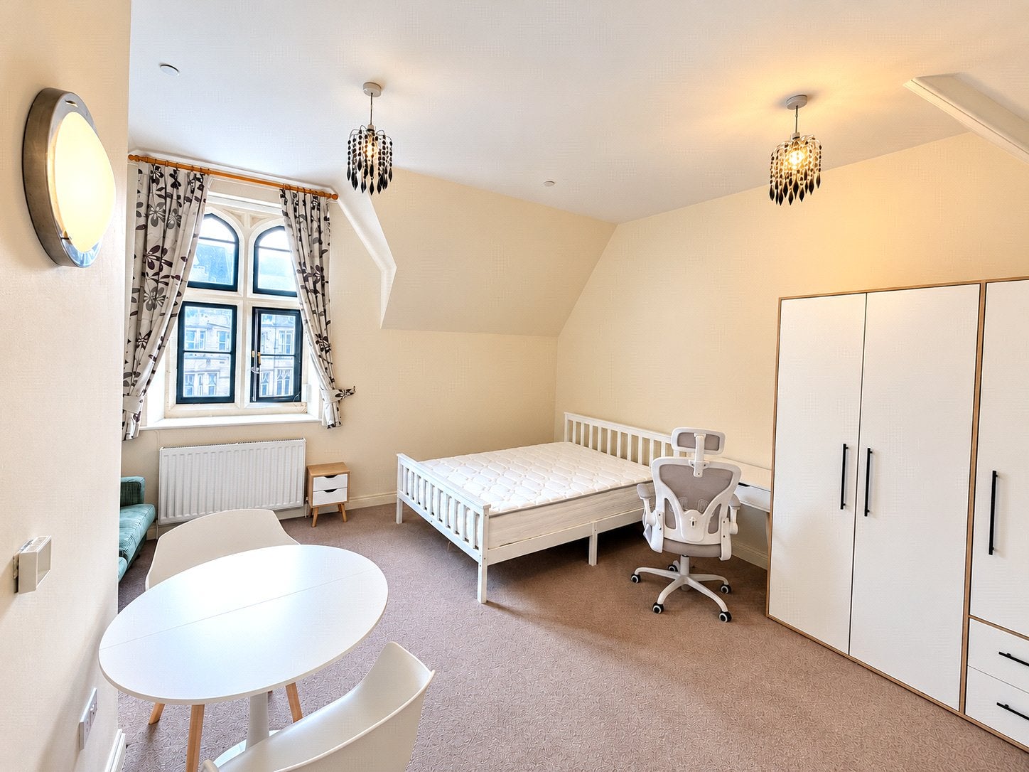 Flat Market Place in Bishop Auckland