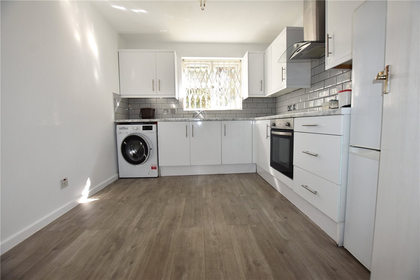 Flat Rotherhithe New Road in Greater London