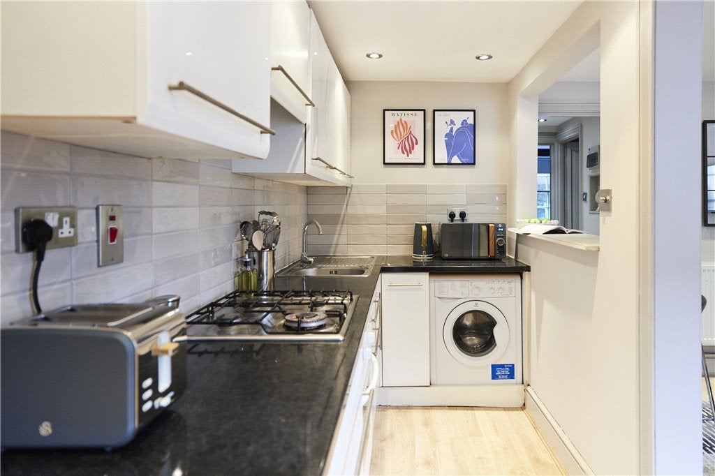 Flat Amwell Street in Greater London