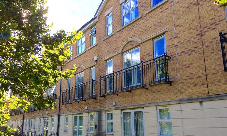 Flat Lancelot Road in Harry Stoke