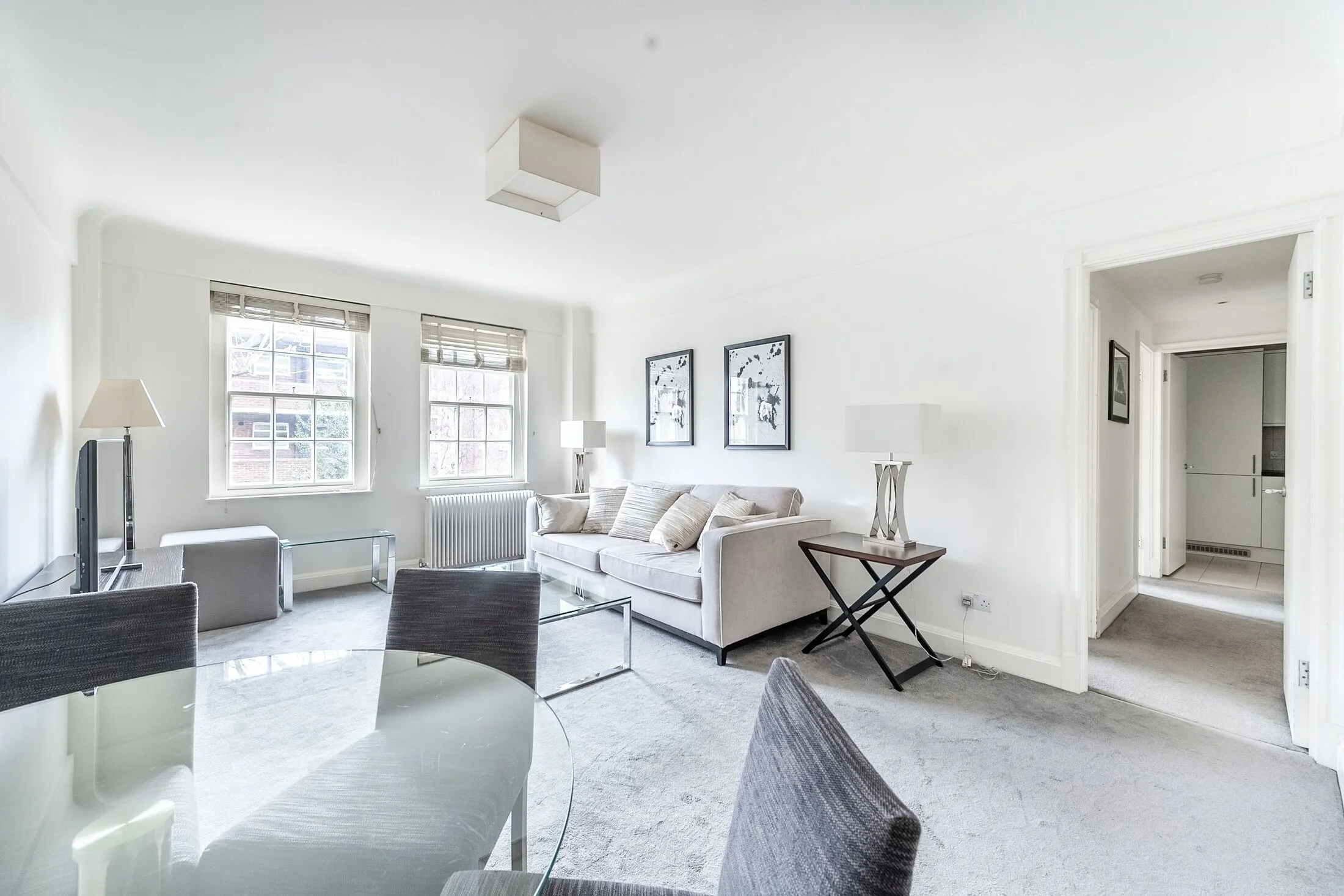 Flat Fulham Road in Greater London