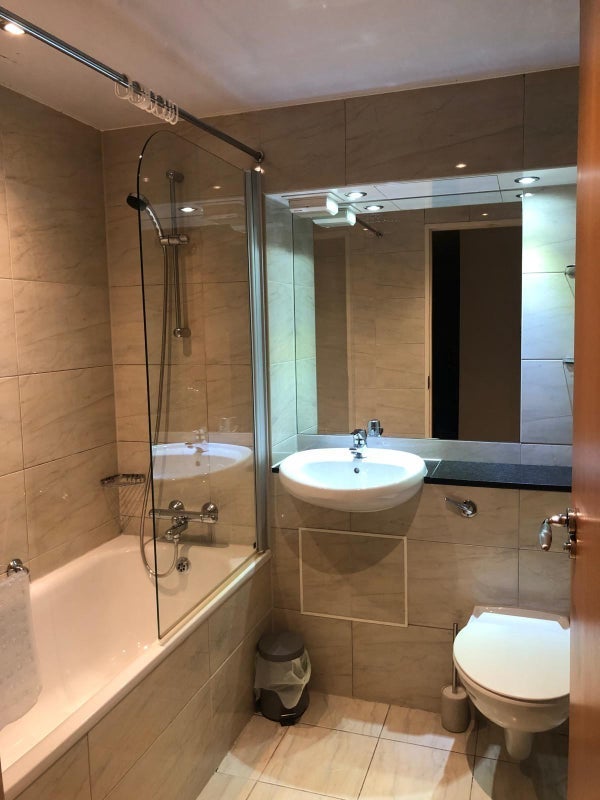 Room Argyle Street in Glasgow