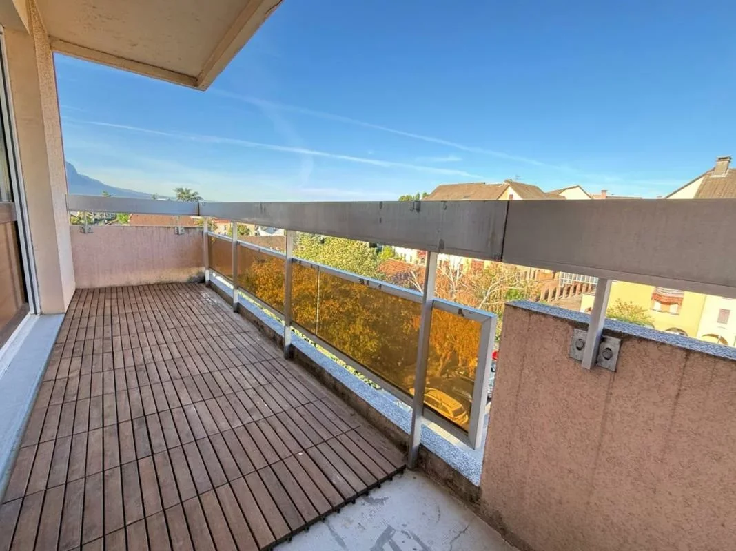 Flat Rue de Vallard in Gaillard