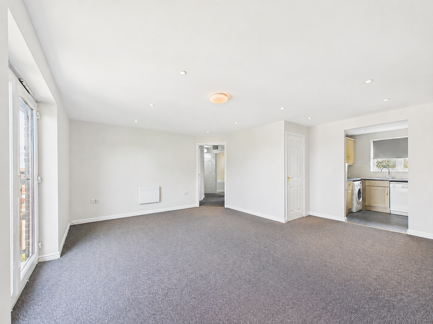Flat Persimmon Gardens in Cheltenham
