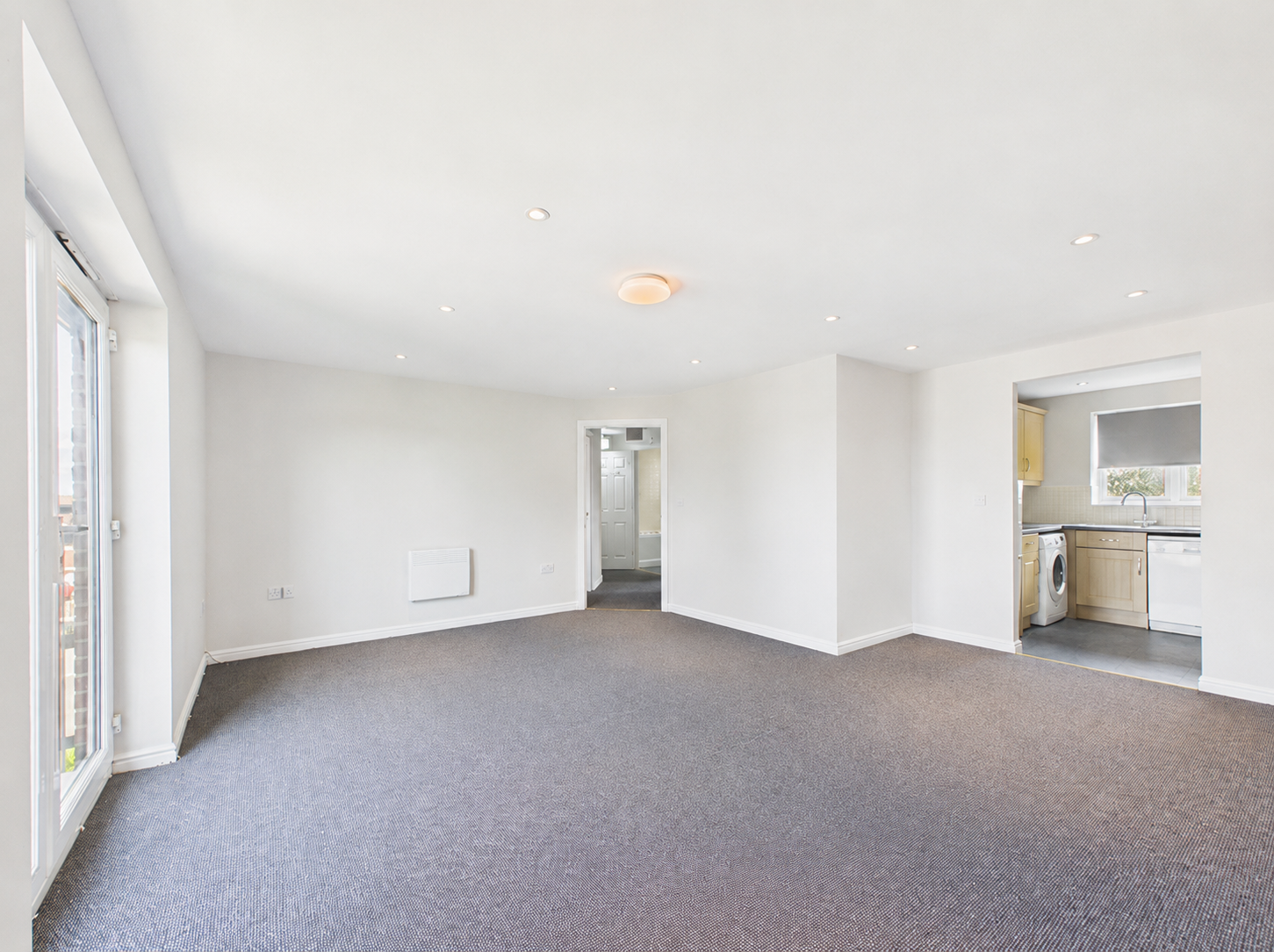 Flat Persimmon Gardens in Cheltenham