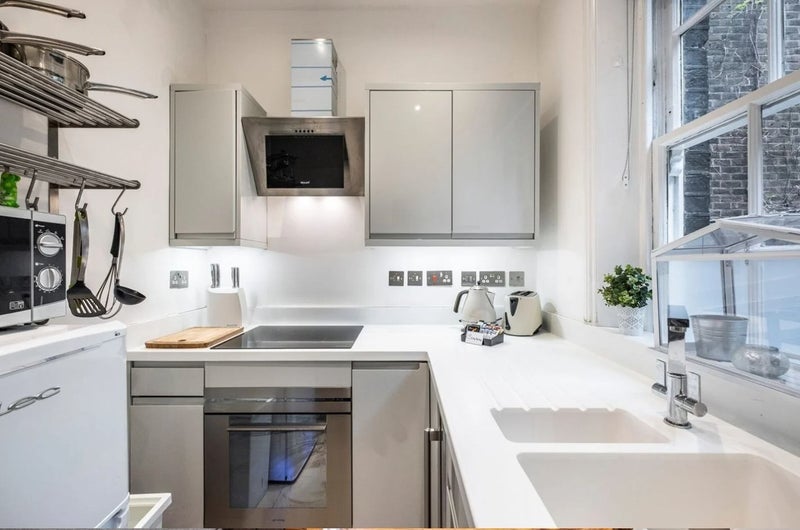 Flat Pater Street in Greater London